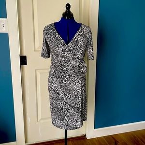 Maternity wrap dress